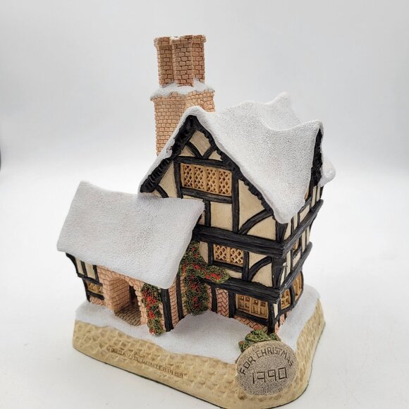 Vintage 1990 David Winter MISTER FEZZIWIGS EMPORIUM Village Cottage w BOX & COA - Picture 7 of 15